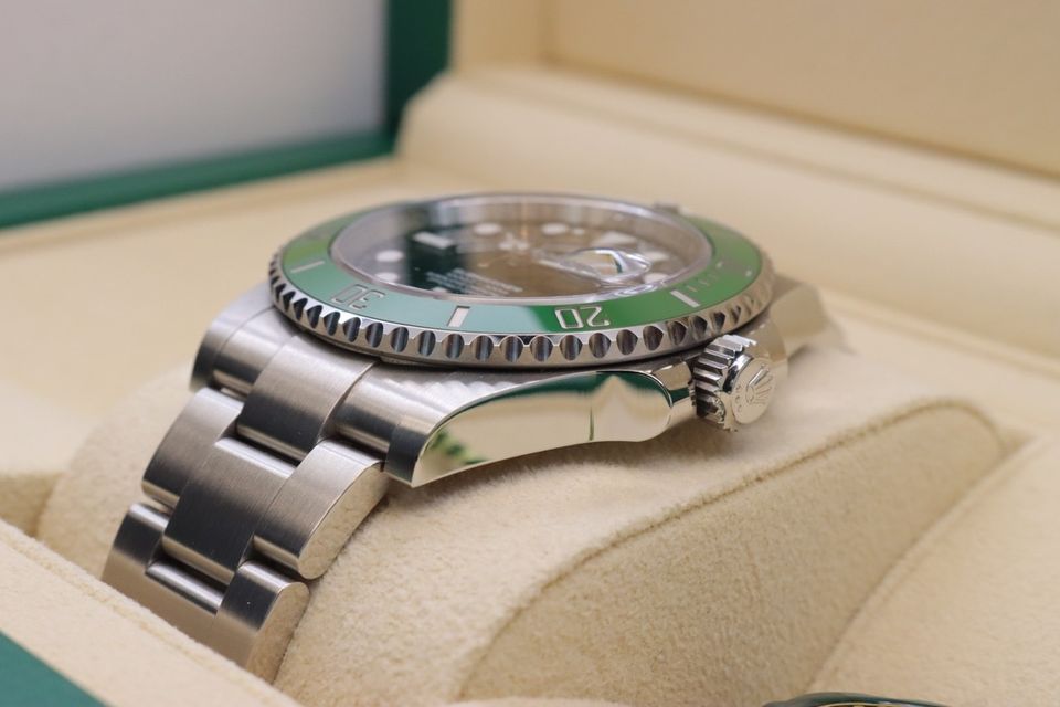 Rolex Submariner Starbucks Image 2